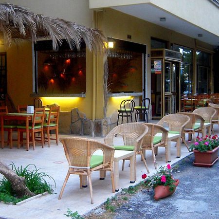 Kleopatra Carina Hotel อลันยา ภายนอก รูปภาพ